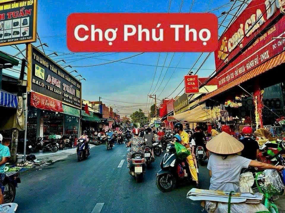 Bán nhà gần chợ Phú Thọ, thành phố Biên Hòa, giá 2,55 tỷ