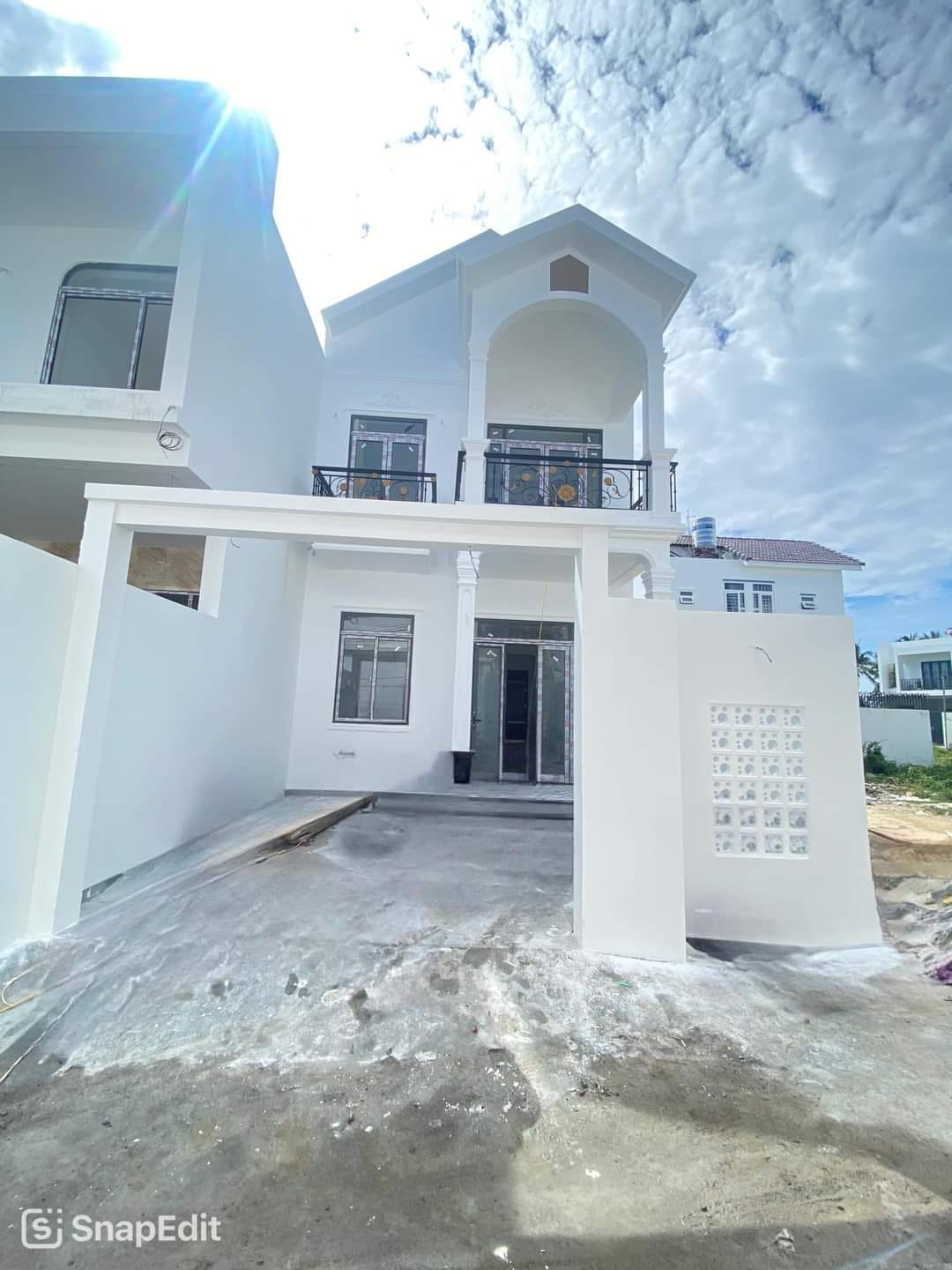 Bán căn nhà mới đang hoàn thiện hẻm oto đường Phú Nông sát Vĩnh Điềm Trung