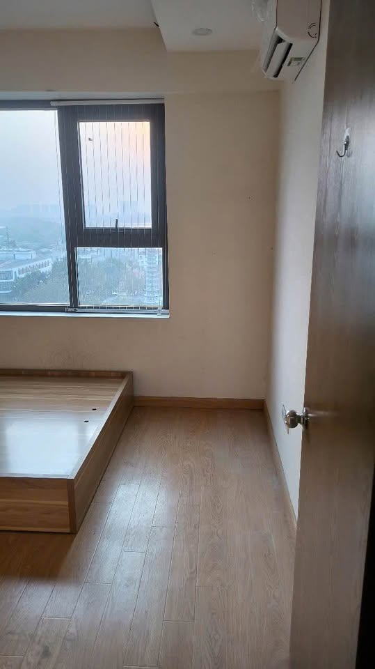 Сдаётся квартира, 2 спальни, 68 м², Hoàng Mai