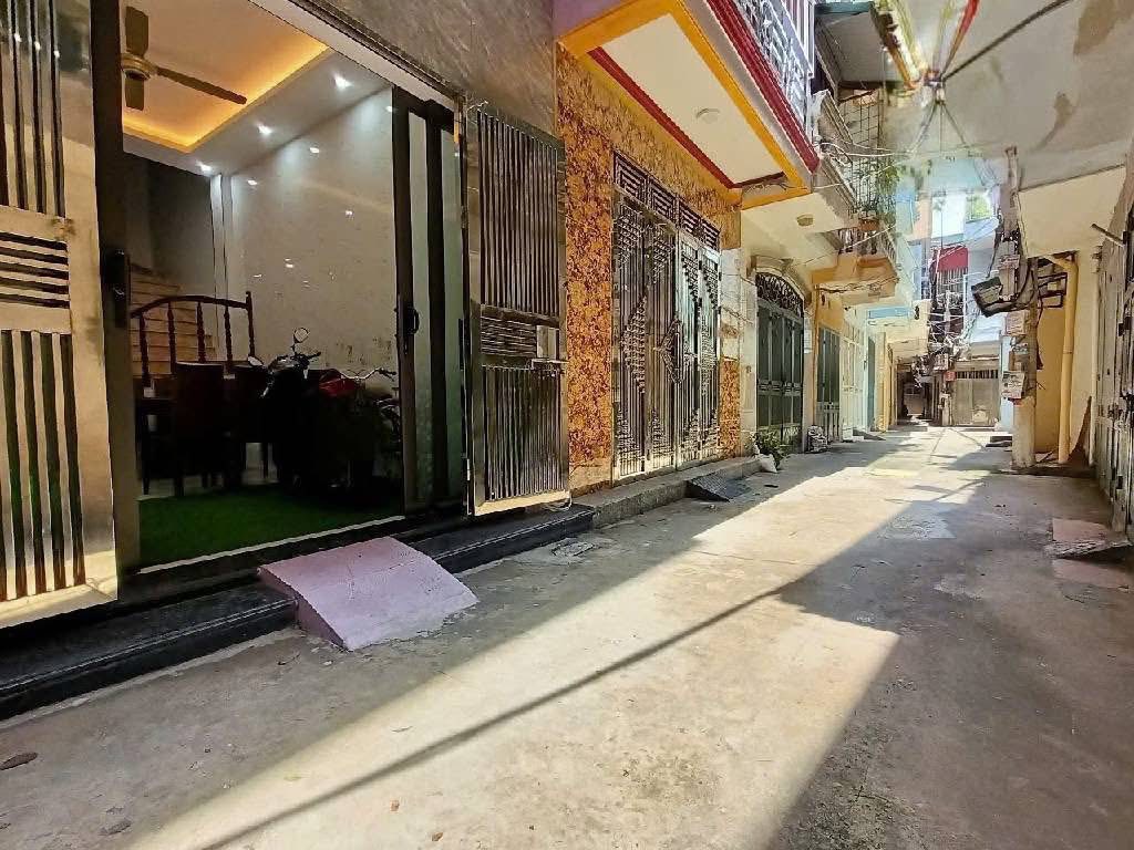 House for sale, 45 m², Hoàng Mai