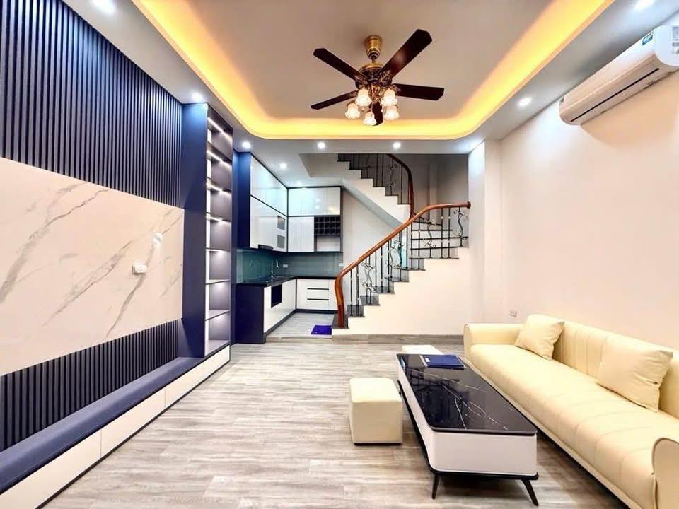 House for sale, 41 m², Đống Đa