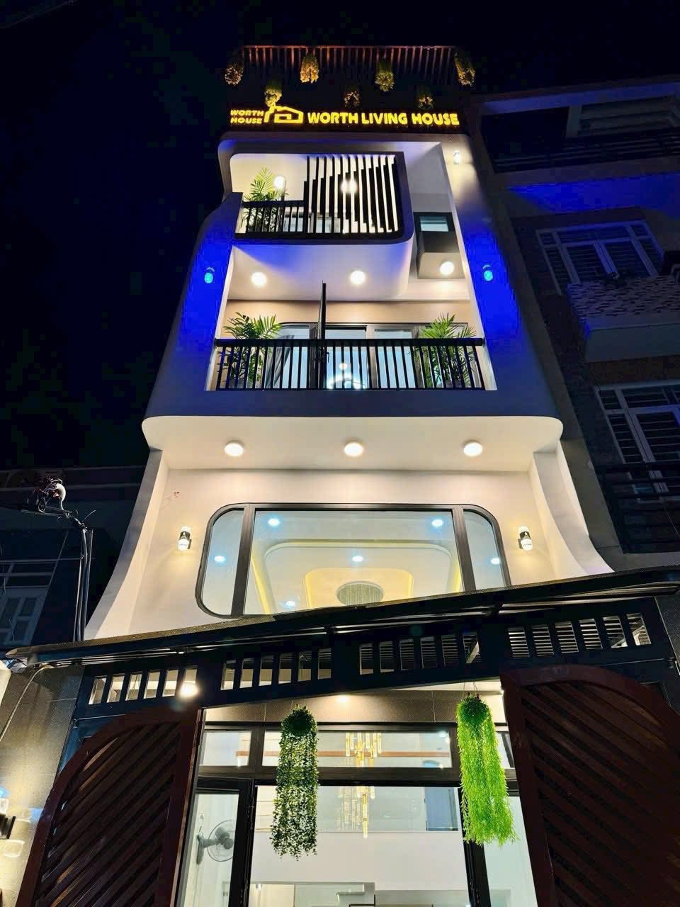 Продаётся дом, 5 спален, 64 м², Gò Vấp