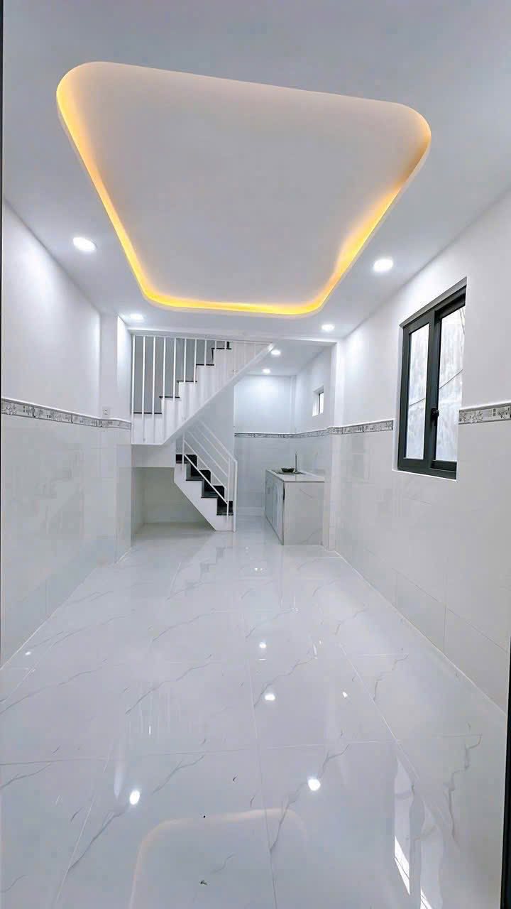 Продаётся дом, 2 спальни, 23,2 м², Quận 4