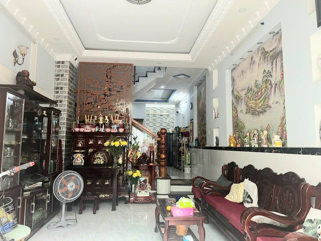 House for sale, 64 m², Quận 6