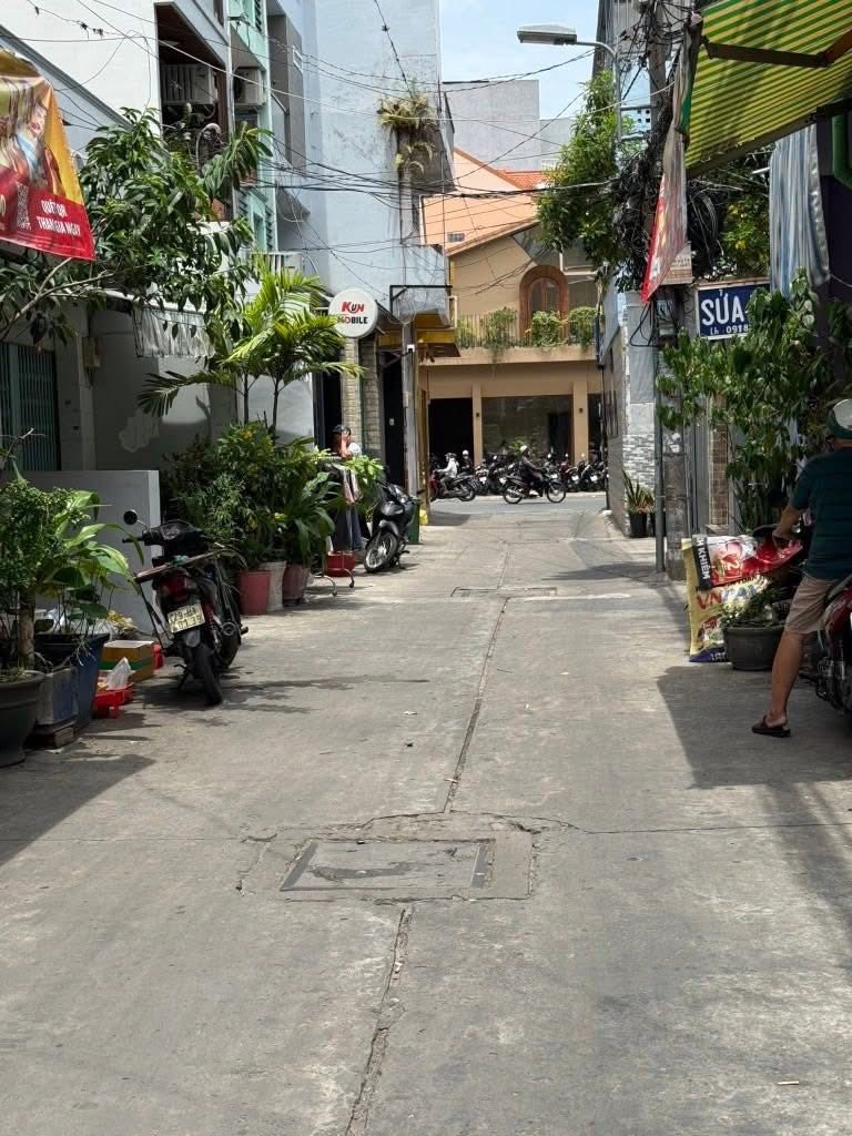 Продаётся дом, 182 м², Quận 11