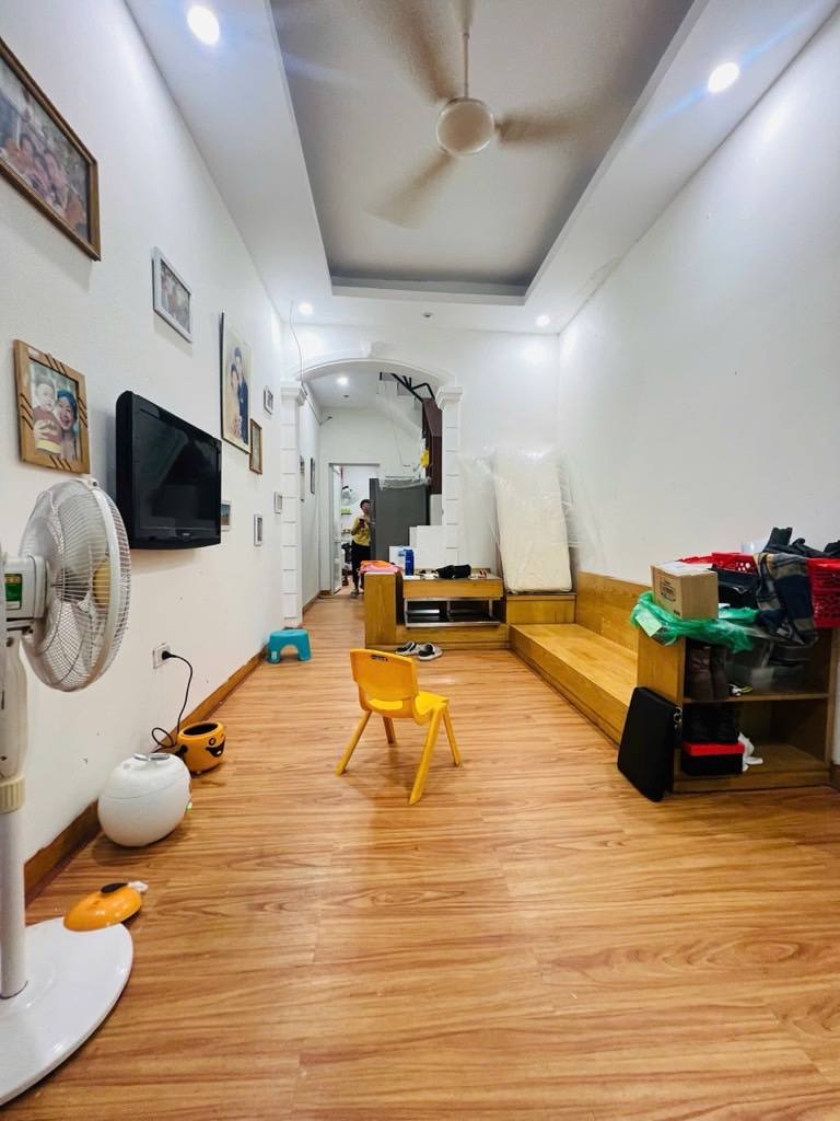 Продаётся дом, 48 м², Ba Đình