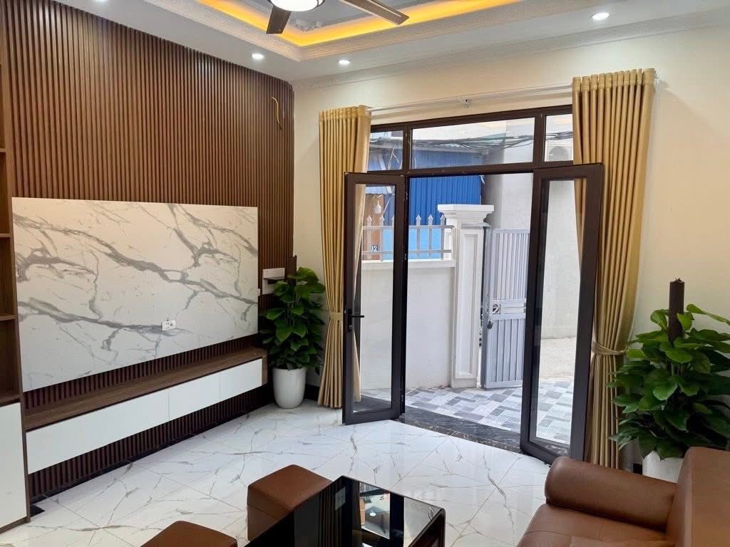 Продаётся дом, 38 м², Hoàng Mai