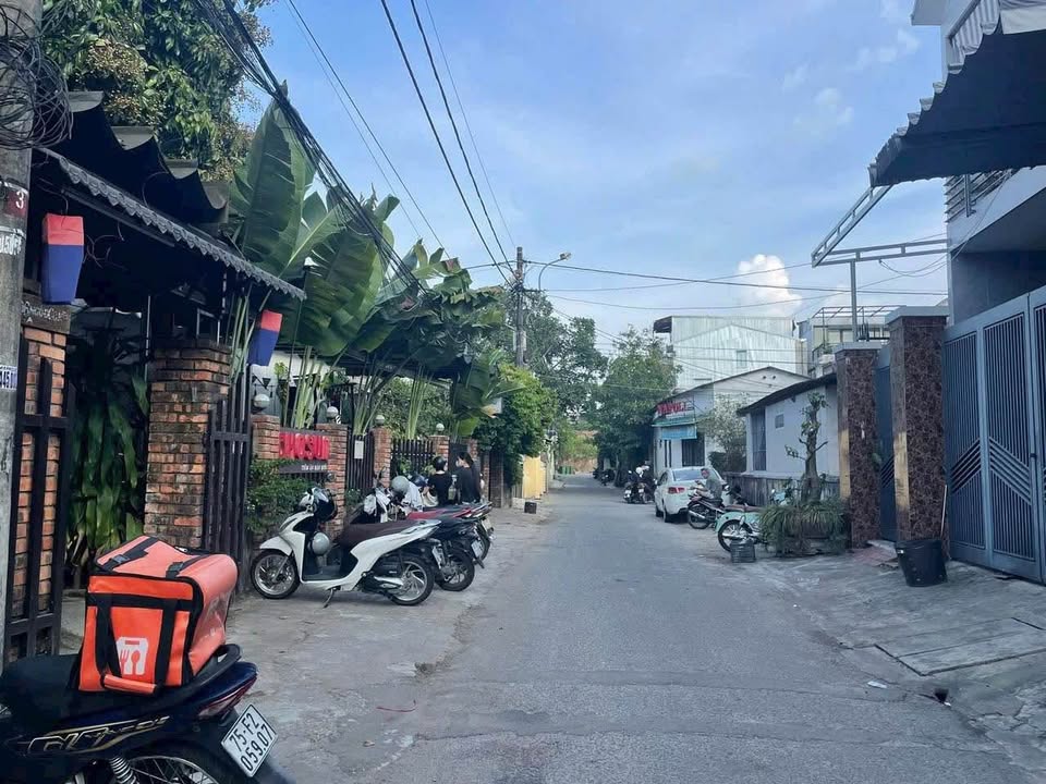 Bán nhà riêng, 100 m², Đông Ba