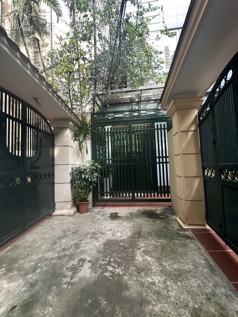 3-bedroom house for sale, 38 m², Cầu Giấy