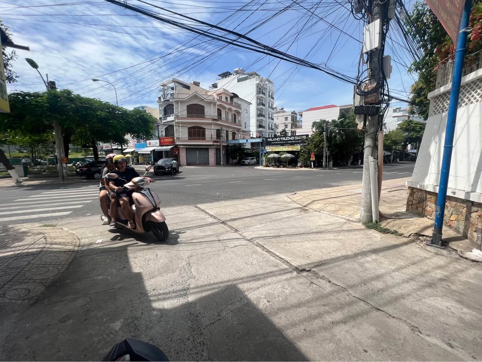 Bán nhà riêng, 65,5 m², Vĩnh Nguyên
