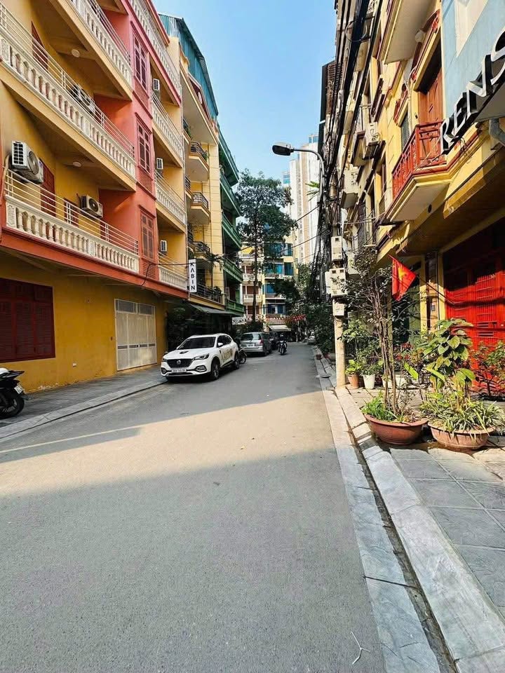 Bán nhà riêng, 70 m², Cầu Giấy