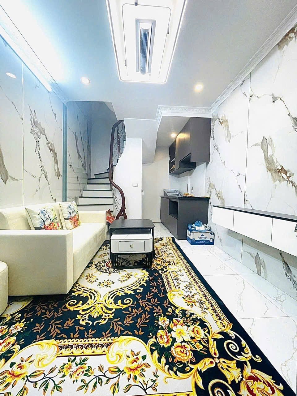Продаётся дом, 3 спальни, 16 м², Đống Đa