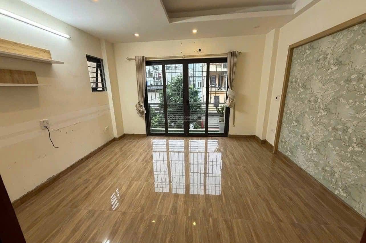 Cho thuê nhà riêng, 33 m², Hoàng Mai