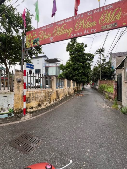 Land for sale, 50 m², Gia Lâm