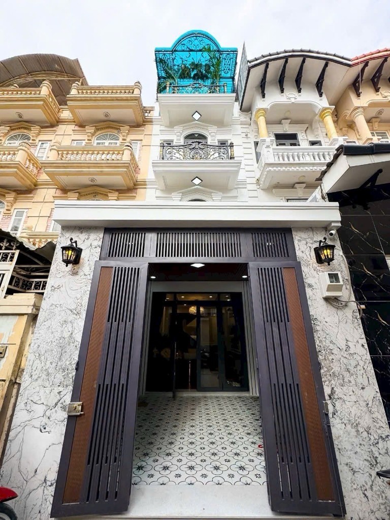 Продаётся дом, 64,6 м², Quận 7