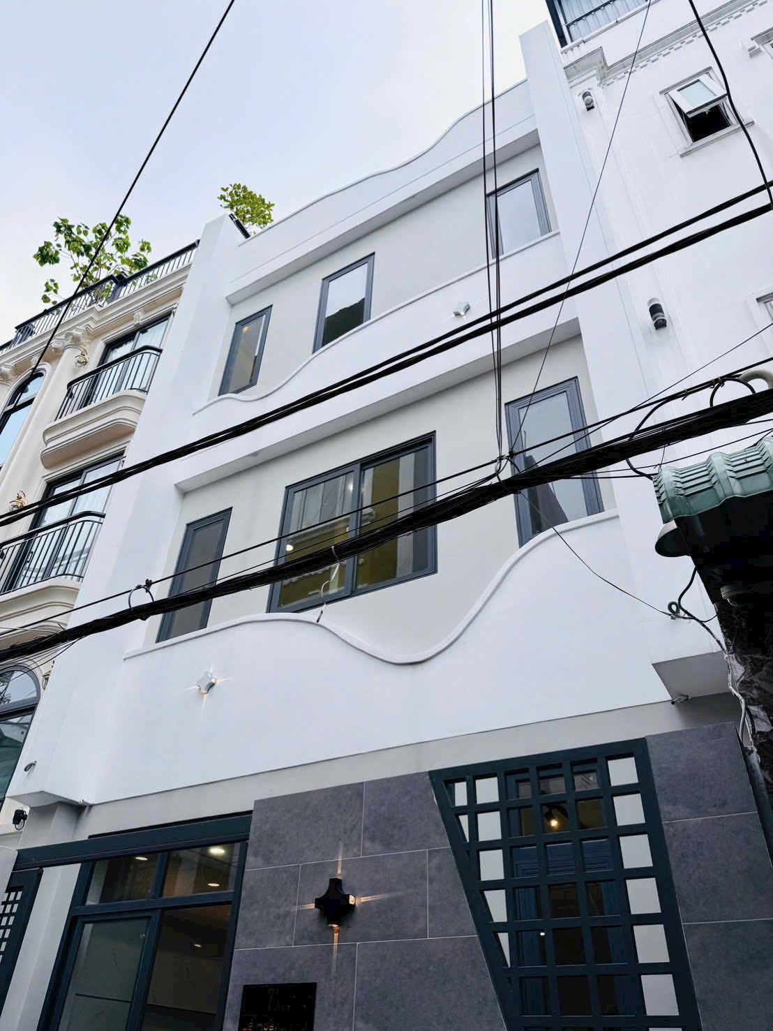 Продаётся дом, 3 спальни, 42,9 м², Gò Vấp