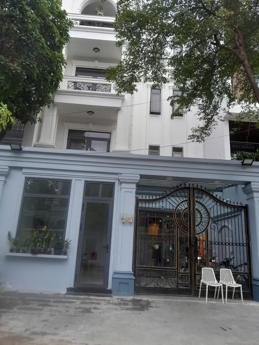 Bán nhà riêng, 148 m², Quận 7