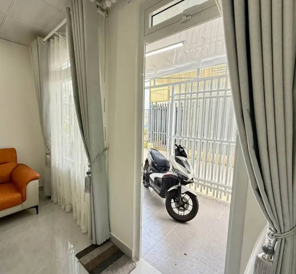 Bán nhà riêng, 2 PN, 70 m², Phường 8