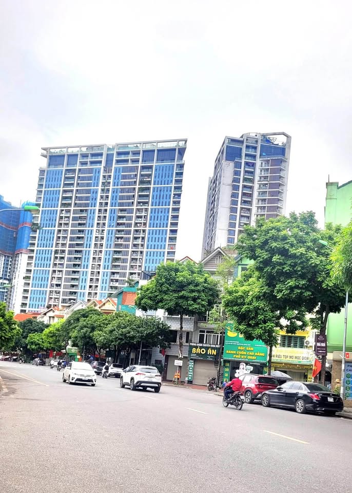 Продаётся участок, 145 м², Tây Hồ