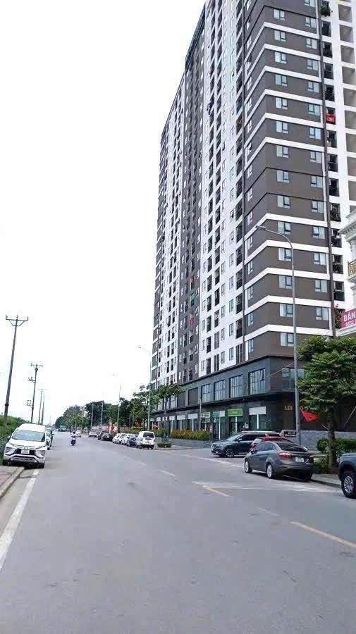 2-bedroom apartment for sale, 65 m², Long Biên