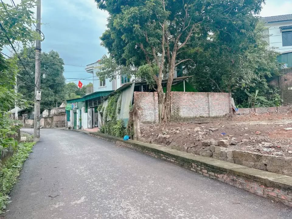 Bán đất thổ cư 97m2, mặt tiền 4.92m tại Phường Thanh Miếu, Việt Trì