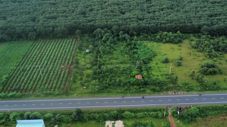 Bán đất mặt tiền đường tỉnh lộ 664, diện tích 2807,9 m2, thích hợp xây kho xưởng