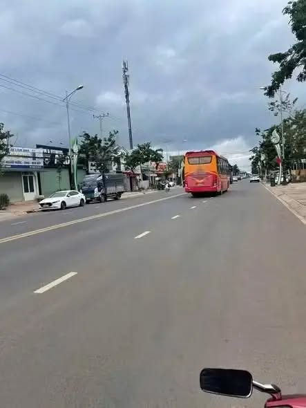 Bán đất vuông vắn nở hậu gần trường tiểu học Nam Sơn, Đức Trọng