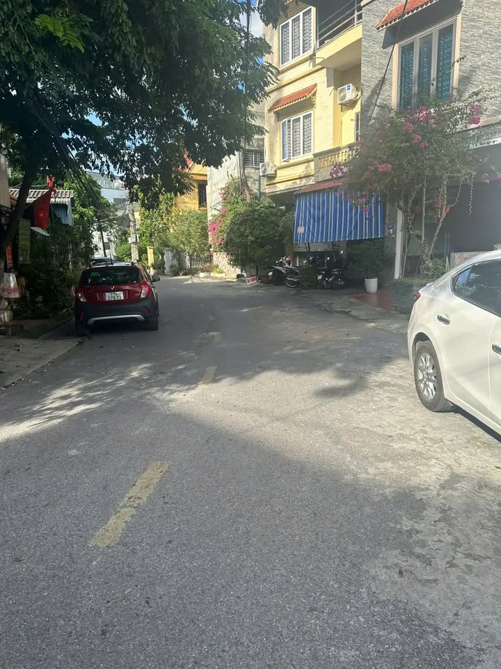 Bán đất 93.2m2, mặt tiền 5,1m nở hậu tại Hàm Nghi, Việt Trì