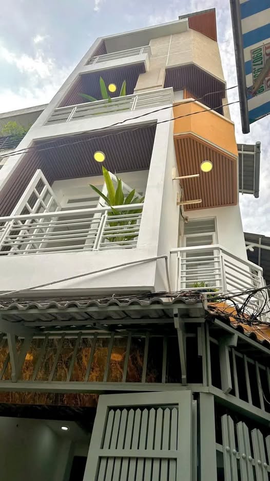 Nhà hẻm xe hơi 94 Phú Thọ Hòa, Tân Phú, kinh doanh vải, kho, văn phòng