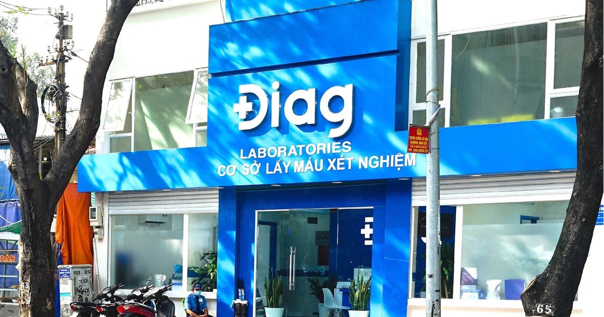 Cho thuê mặt bằng mặt tiền Đặng Thị Nhu, Quận 1, DT: 10x30m, 1 trệt 2 lầu, DTSD: 900m2