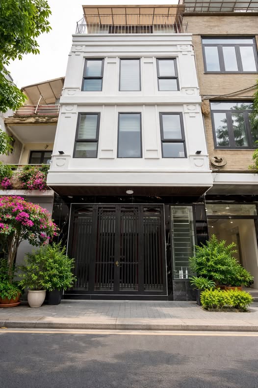 House for sale, 40 m², Long Biên