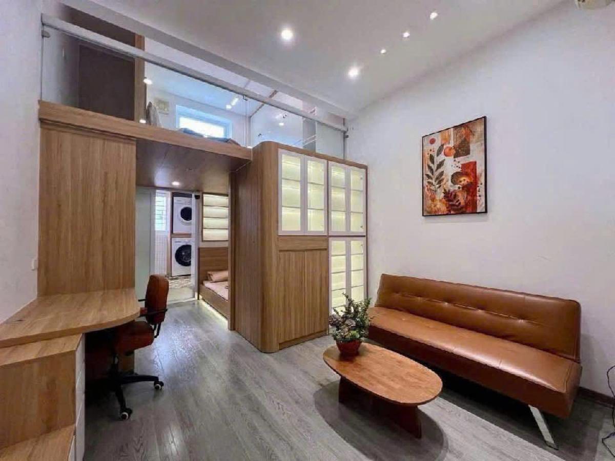 Продаётся недвижимость, 2 спальни, 55 м², Hoàn Kiếm