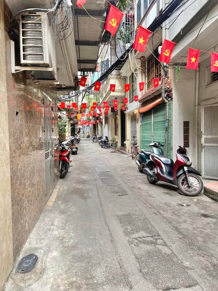 Bán nhà riêng, 3 PN, 32 m², Ba Đình