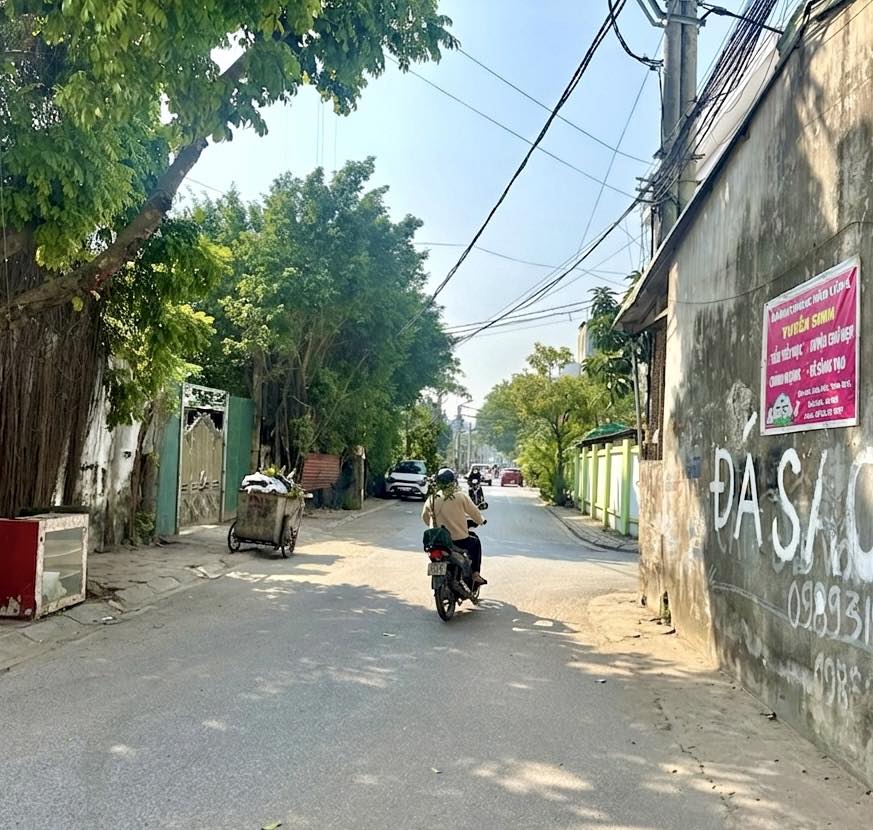 Bán đất nền, 120 m², Long Biên