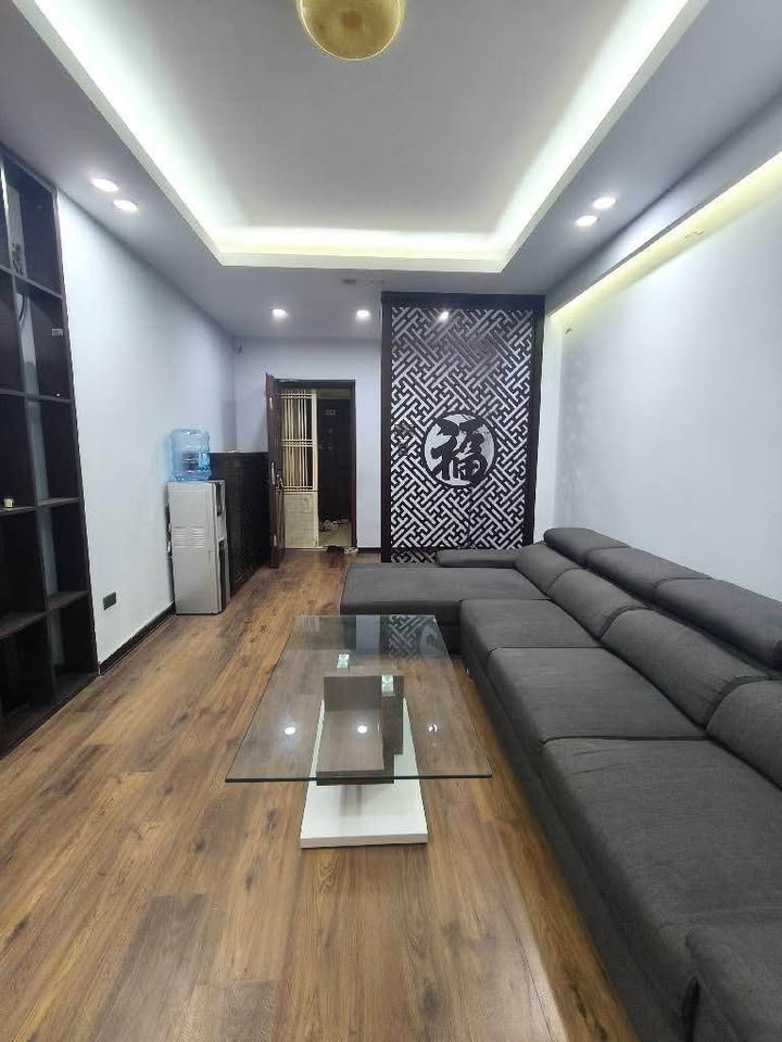 Bán nhà riêng, 2 PN, 80 m², Long Biên