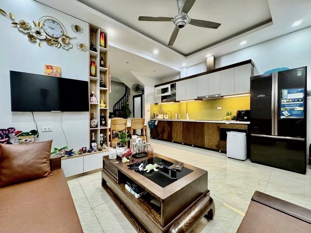 Bán nhà riêng, 2 PN, 36 m², Long Biên