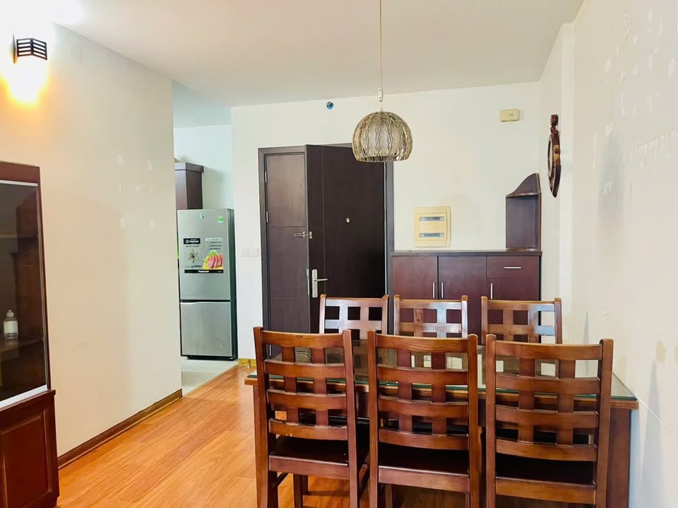 Cho thuê căn hộ, 3 PN, 80 m², Long Biên