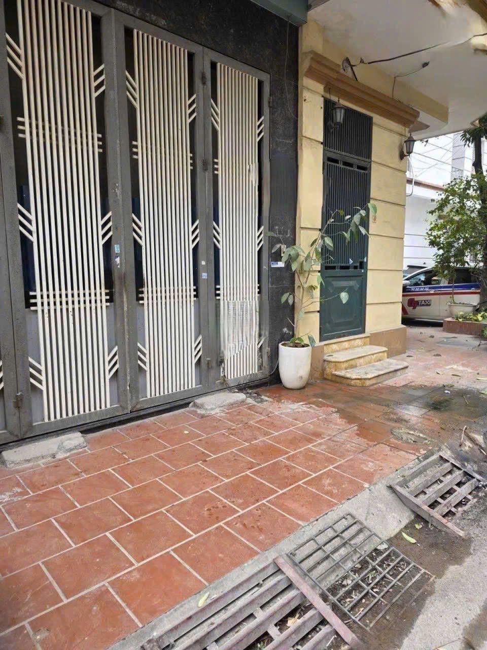 Cho thuê nhà riêng, 3 PN, 45 m², Thanh Xuân