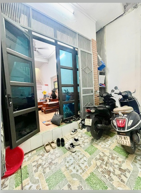 Продаётся дом, 36 м², Hai Bà Trưng