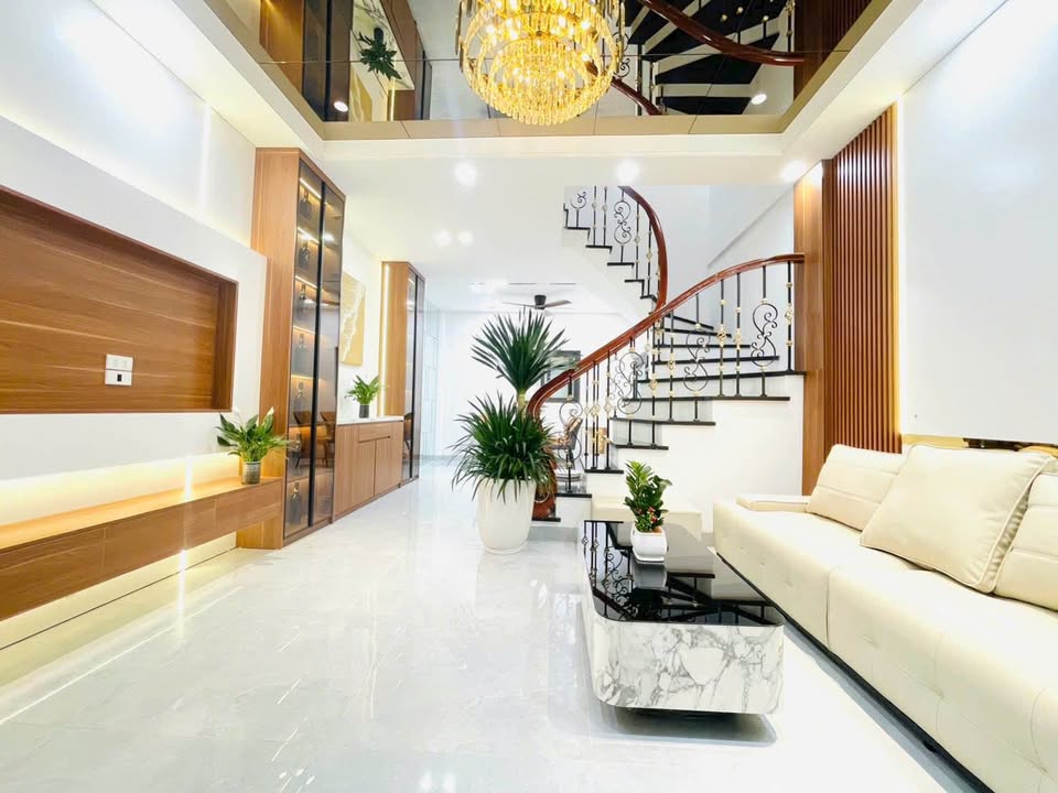 House for sale, 39 m², Hoàng Mai