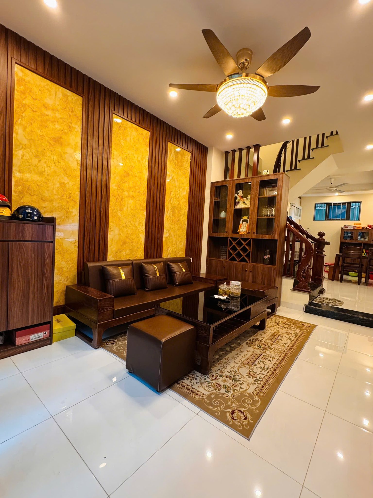 Bán nhà riêng, 32,6 m², Long Biên