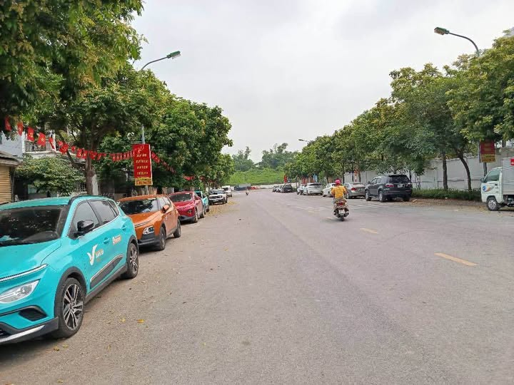 Продаётся участок, 68 м², Long Biên