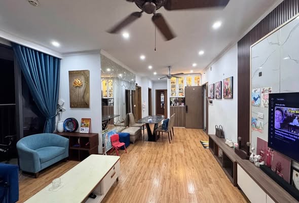 Продаётся дом, 3 спальни, 104 м², Nam Từ Liêm