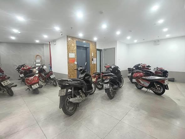 Продаётся недвижимость, 13 спален, 55 м², Nam Từ Liêm