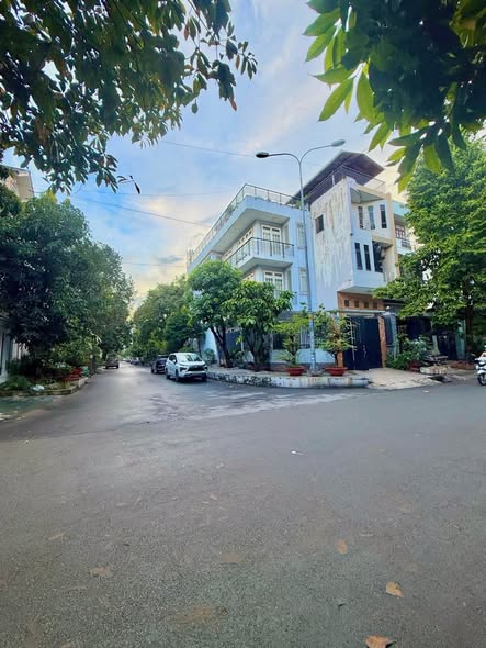 Bán nhà riêng, 3 PN, 72,8 m², Thủ Đức