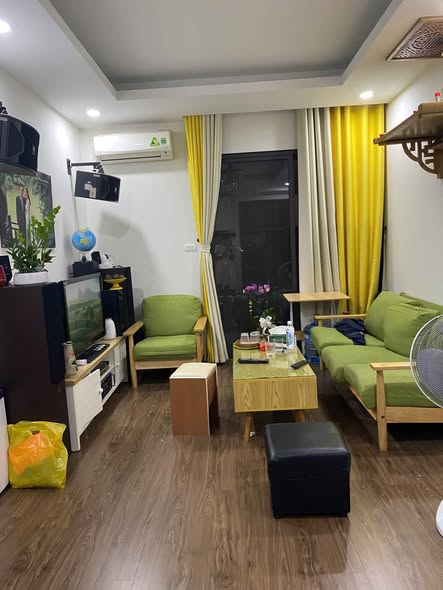 Продаётся квартира, 2 спальни, 73 м², Cầu Giấy