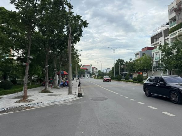 Продаётся дом, 100 м², Quận 3