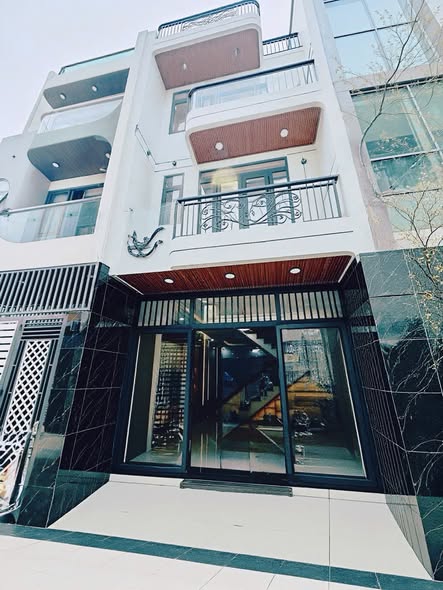 4-bedroom house for sale, 27 m², Thủ Đức