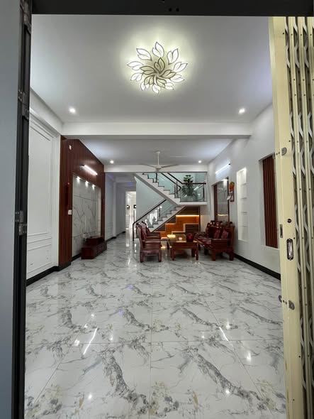 Bán nhà riêng, 115 m², Quận 7