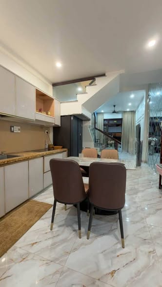 3-bedroom house for sale, 100 m², Cầu Giấy